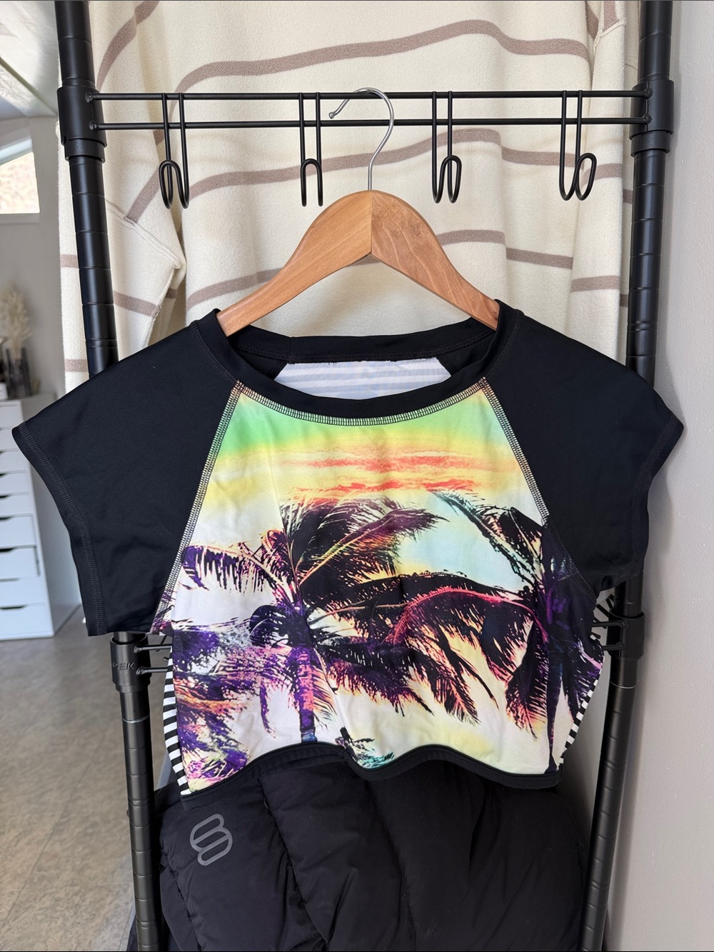 Roxy cropped rash guard